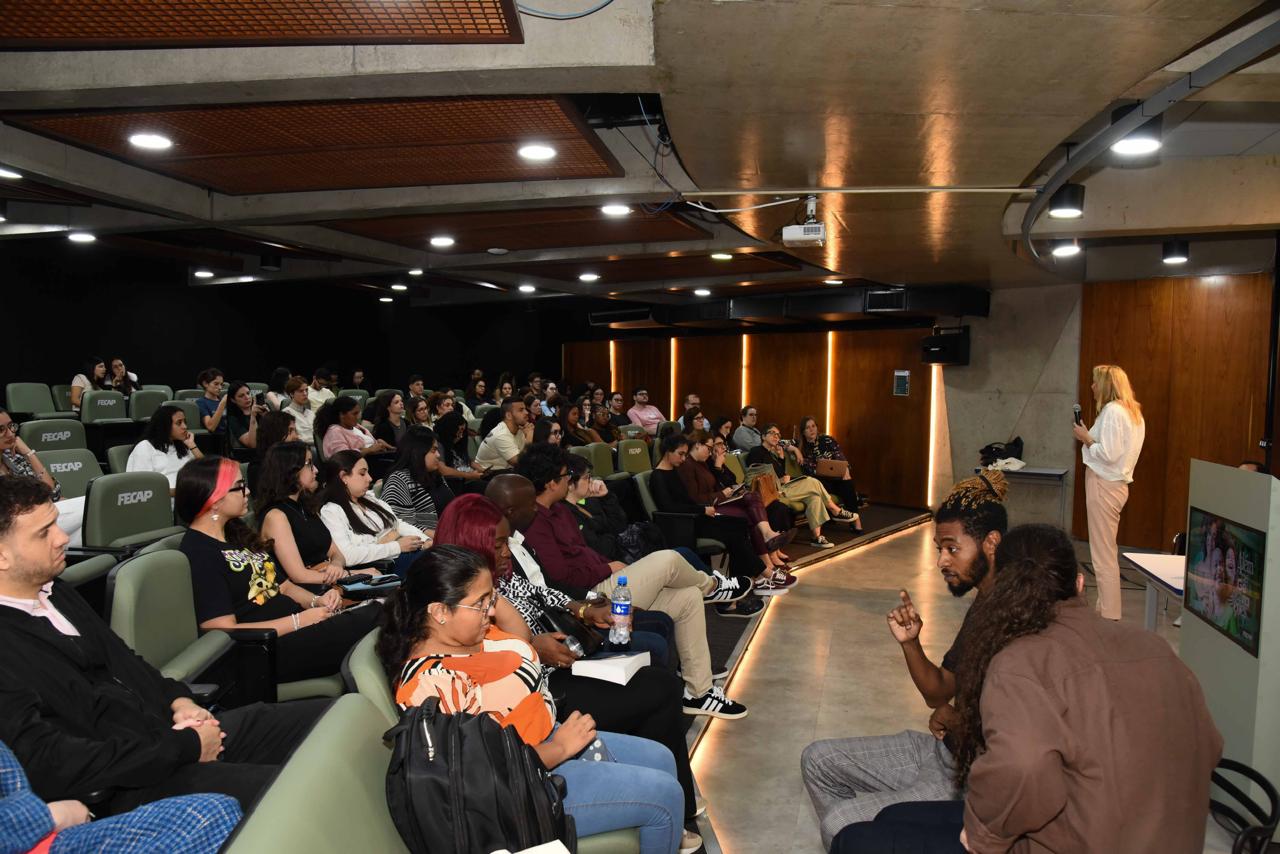Thumbnail image of the event: Visiting Scholars – Professor Dorothée Baumann-Pauly (Univeristy of Genebra)