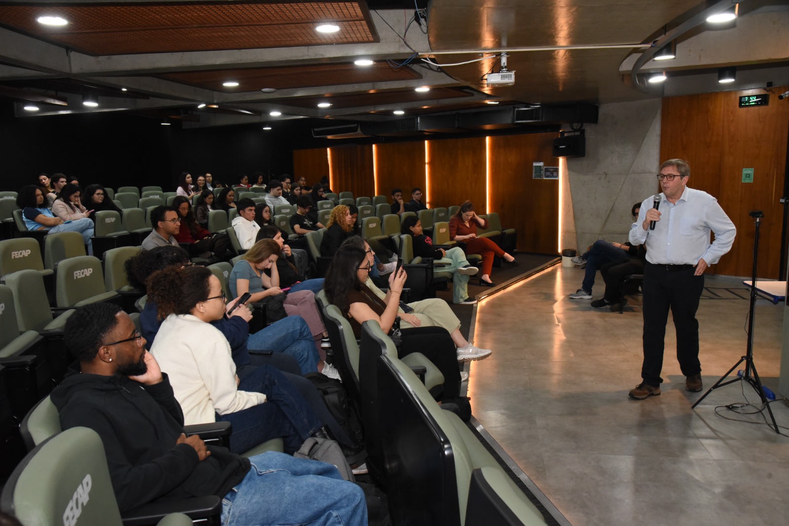 Thumbnail image of the event: Visiting Scholars – Professor Axel Marx (KU Leuven)