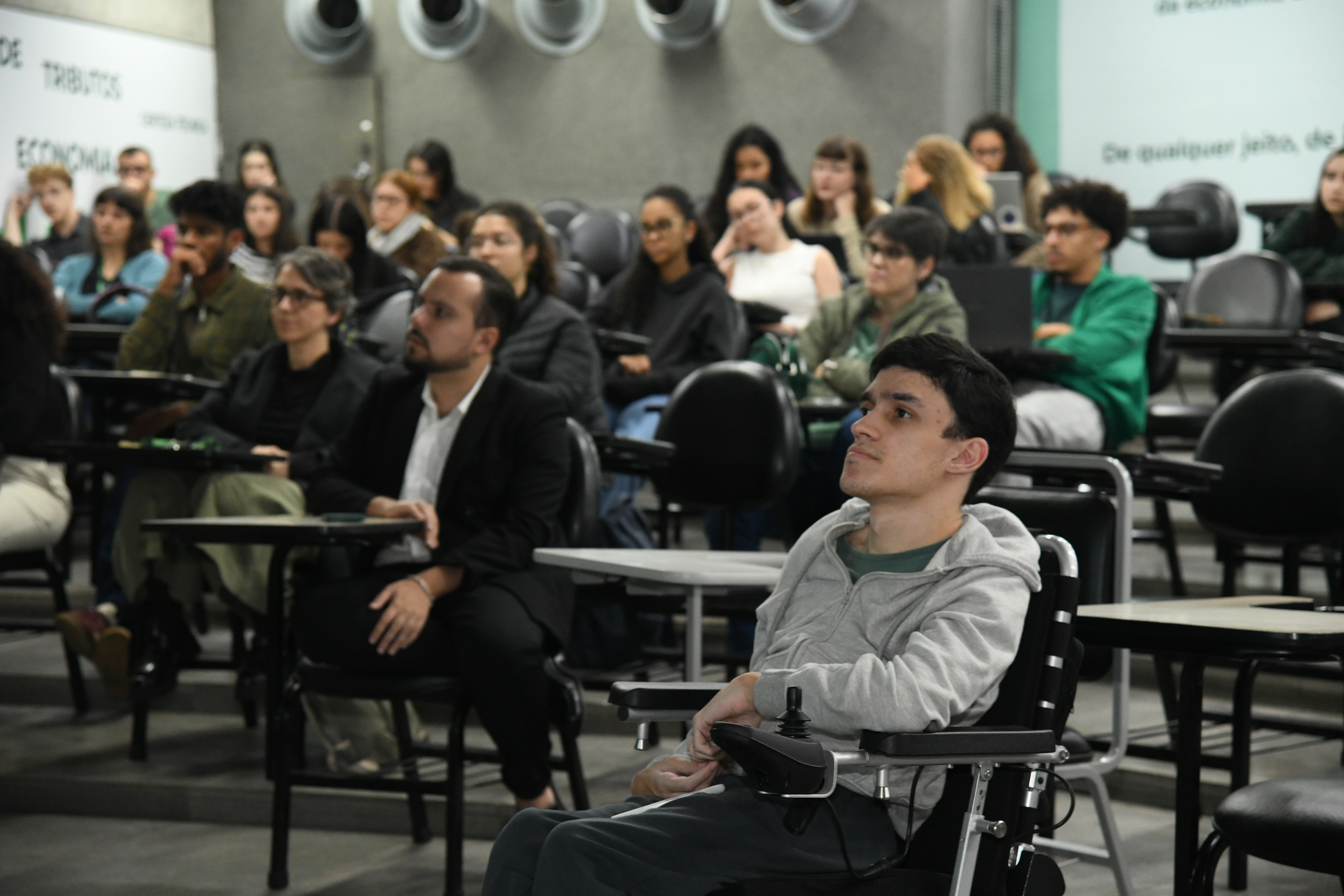 Thumbnail image of the event: Visiting Scholars – Professor Rachel Chambers (Uconn)