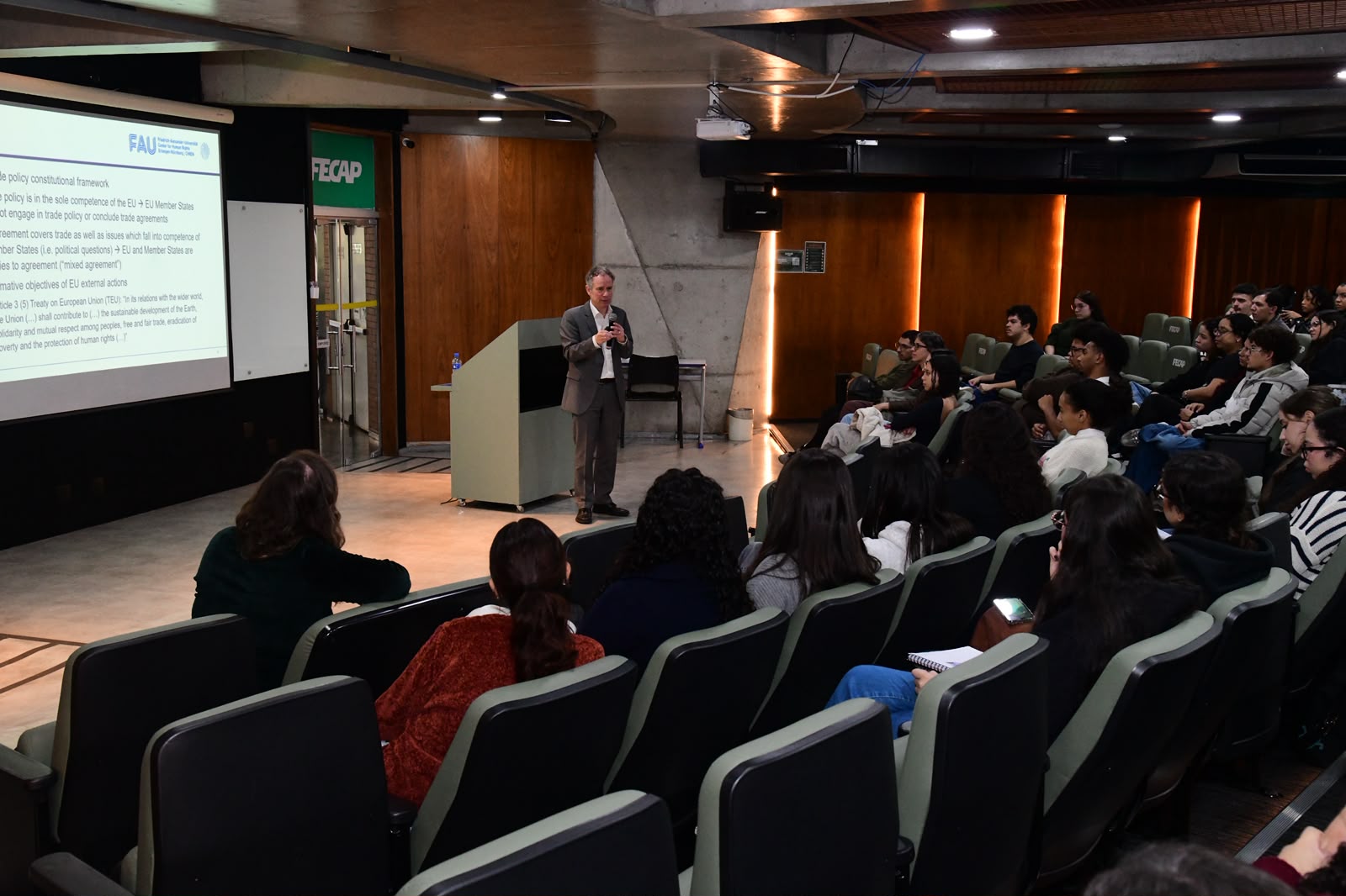 Thumbnail image of the event: Lecture by Professor Markus Krajewski (Erlangen–Nürnberg University): “Sustainability and responsible business conduct in European Union Free Trade Agreements – The EU-Mercosur Agreement as an example”