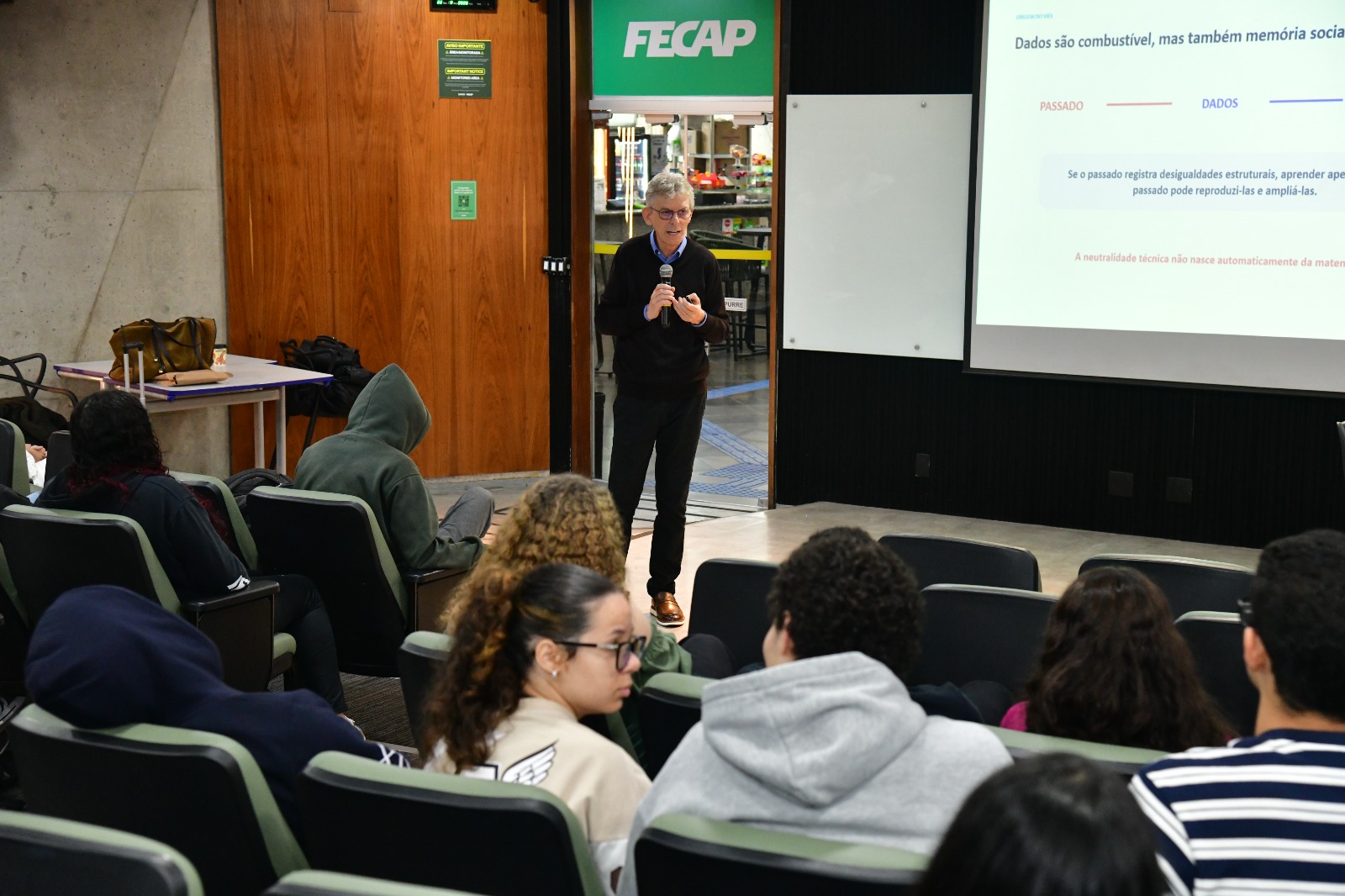 Thumbnail image of the event: Visiting Scholars – Professor Wilson Engelmann (Unisinos)